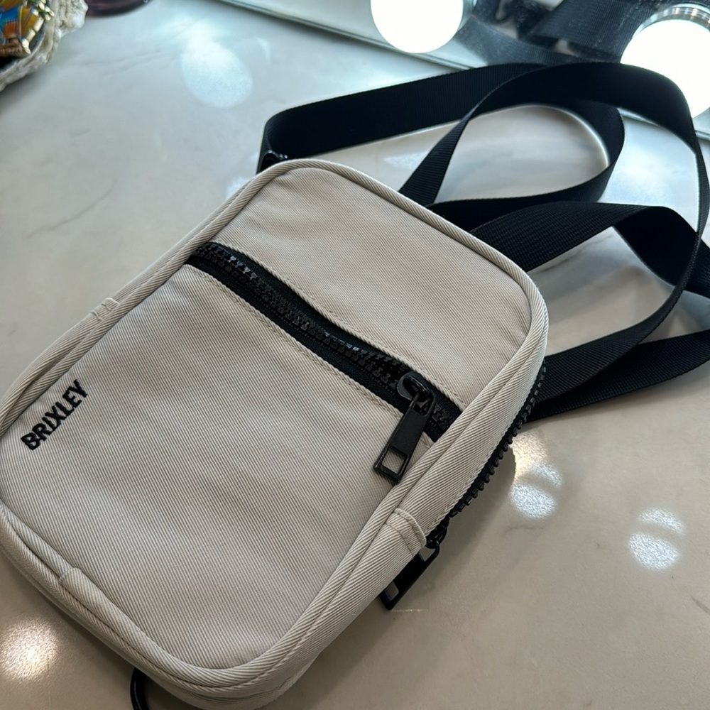 Brixley Crossbody